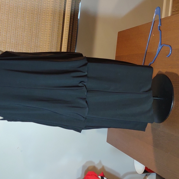 NWOT Woman Dress by Scarlett. Size 12 - Picture 5 of 6